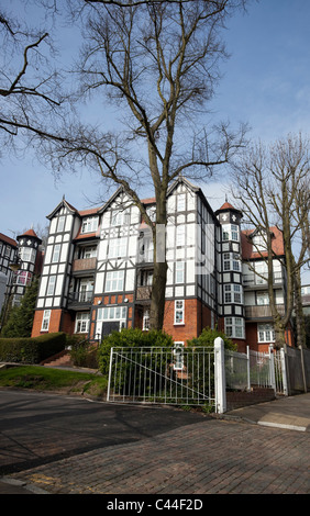 Holly Lodge Estate, Makepeace Villen, gated Community Wohnblocks, Highgate, London, N6, England, UK Stockfoto