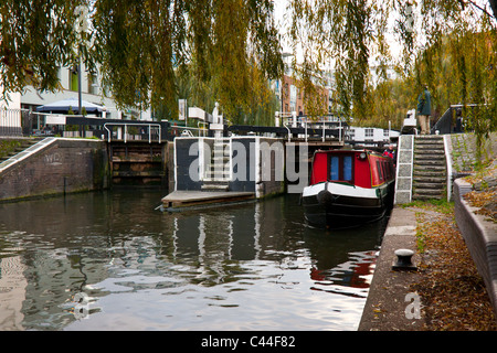 Hampstead Road Lock, Regents Canal, Camden, London Stockfoto