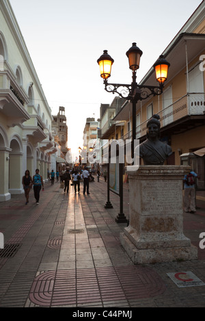 Koloniale Viertel Calle el Conde, Santo Domingo, Dominikanische Republik Stockfoto