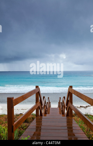 Promenade führt Lachs Strand hinunter. Esperance, Western Australia, Australien Stockfoto