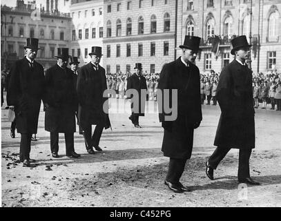 Paul von Hindenburg und Hermann Mueller an der Trauerfeier für Gustav Stresemann 1929 Stockfoto