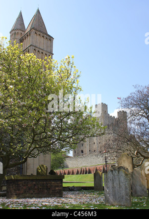 Ansicht von Rochester Castle & Kathedrale Stockfoto