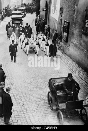 Trauerzug für den verstorbenen Carl Friedrich Benz, 1929 Stockfoto