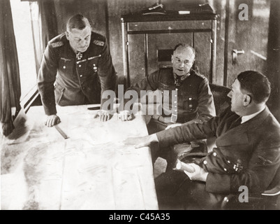 Adolf Hitler, Walther von Brauchitsch, Wilhelm Keitel während der Ba Stockfoto