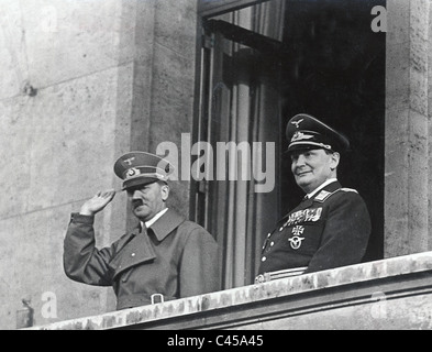 Hitler und Göring auf dem Balkon der Reichskanzlei, 1938 Stockfoto