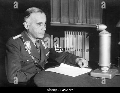 Hans von Tschammer Und Osten geben einen Radio sprechen, 1934 Stockfoto