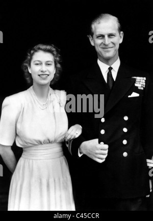 Königin ELIZABETH II. Prinz PHILIP Königsfamilie ungefähres Datum 1. Mai 1947 Stockfoto