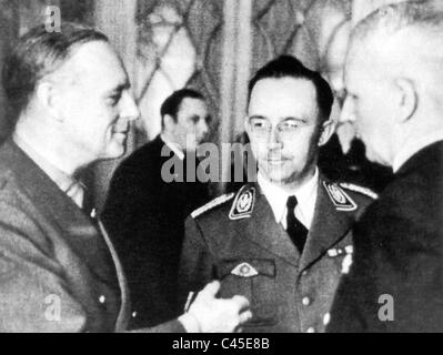 Ribbentrop, Himmler und Weizsäcker auf einem diplomatischen Empfang im Hotel Adlon, Berlin 1942 Stockfoto