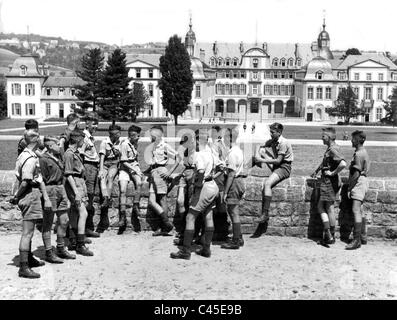 Hitler-Jugend vor der nationalen politischen Institute of Education in Oranienstein, 1934 Stockfoto