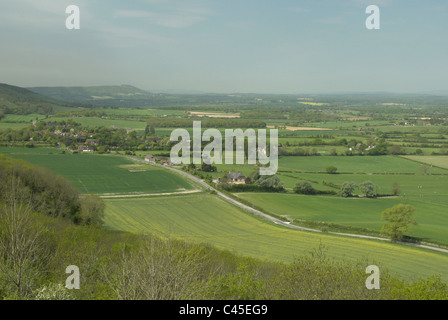 Blick nach Westen entlang der Böschung des Fulking in der South Downs National Park, West Sussex. Stockfoto
