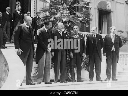 Schubert, Grandi, Heinrich Brüning, Benito Mussolini, Julius Curtius und Orsini-Baroni in Rom, 1931 Stockfoto