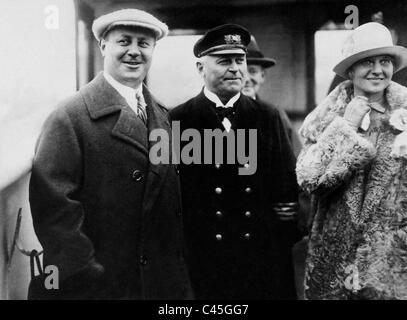 Emil Jannings und seine Frau berichtet Holl bei der Abreise nach Amerika, 1926 Stockfoto