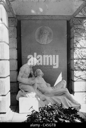 Denkmal für Henri Dunant auf dem Zentralfriedhof Zürich, 1931 Stockfoto