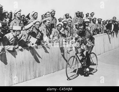 Roger Lapebie gewinnt die Tour de France, 1937 Stockfoto