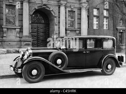 16/80 hp NAG Limousine, 1932 Stockfoto