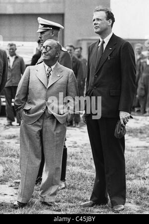 Charles Lindbergh und Ernst Heinkel, 1936 Stockfoto