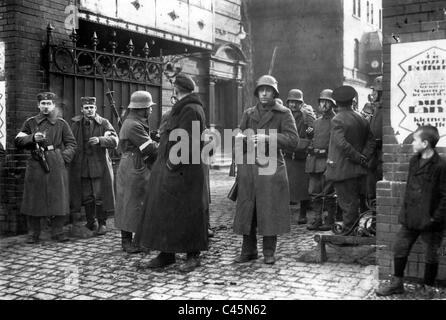 Wachen in der Spartacus-Aufstand in Berlin, 1919 Stockfoto