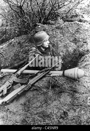 Deutsche Infanterie An Der Westfront In Deutschland, 1945 ...