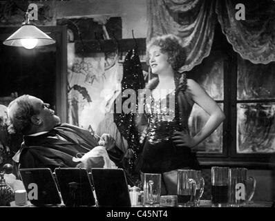 Emil Jannings und Marlene Dietrich in "Der blaue Engel", 1930 Stockfoto