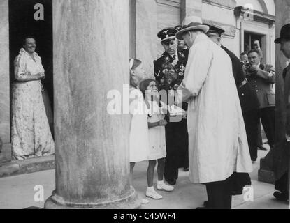 Adolf Hitler und Winifred Wagner in Bayreuth, 1938 Stockfoto