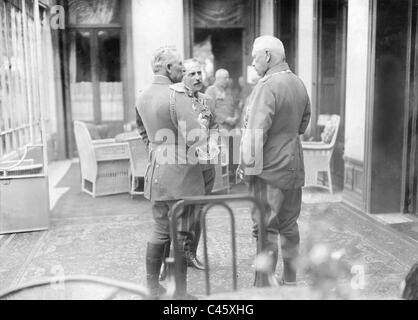 Wilhelm II., Alois Ritter Klepsch Kloth von Roden, Paul von Hindenburg, 1918 Stockfoto