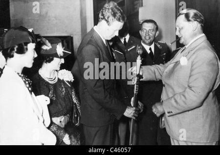 Charles Lindbergh bei Hermann Göring, 1936 Stockfoto