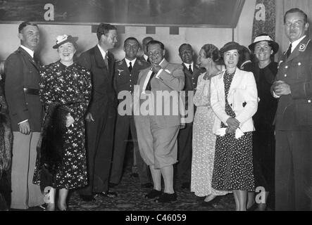 Charles Lindbergh bei Hermann Göring, 1936. Stockfoto