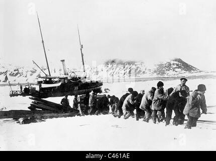Besatzung des Schiffes Expedition von Salomon Andree in Spitzbergen im Jahre 1897 Stockfoto