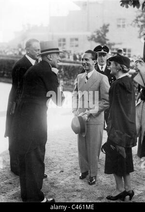 Botschafter von Papen, Joseph und Magda Goebbels Stockfoto