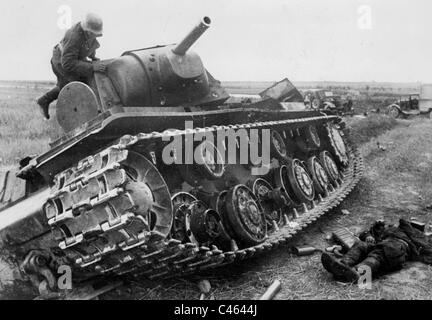 Schossen Sie russische KW 1 Tank, 1941 Stockfoto