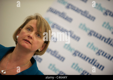 September spricht 27,2010, Manchester, UK, Yvette Cooper während der Zeitung The Guardian Debatte in der Labour-Partei Stockfoto