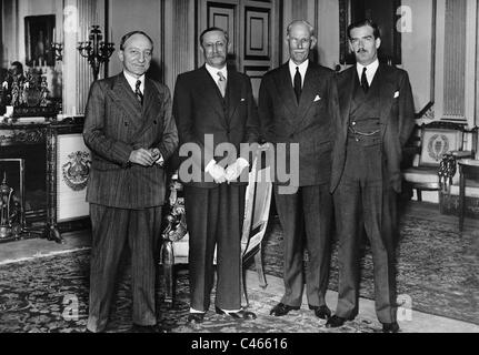 Yvon Delbos, Léon Blum, G. Schreiber und Anthony Eden, 1936 Stockfoto