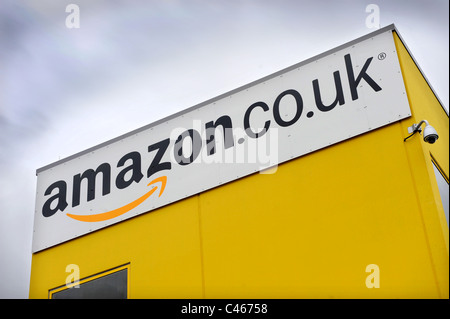 Gesamtansicht von der Online-Händler Amazon-Logistikzentrum in Swansea, Südwales Stockfoto