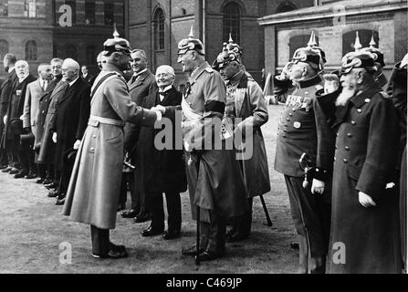 Kronprinz Rupprecht von Bayern mit Veteranen, 1931 Stockfoto