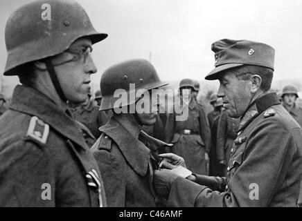 Zweiter Weltkrieg, deutsche Unterscheidungen: Iron Cross etc.. Stockfoto