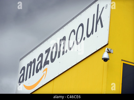 Gesamtansicht von der Online-Händler Amazon-Logistikzentrum in Swansea, Südwales Stockfoto