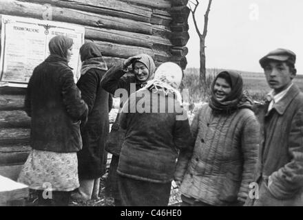 Zweiter Weltkrieg: Deutsche Nazi-Propaganda in der besetzten Sowjetunion Stockfoto