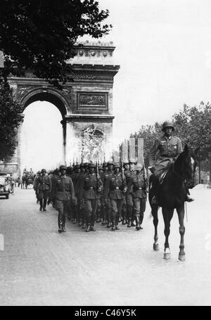 Zweiter Weltkrieg: Deutsche Paraden in Paris, ab Juli 1940 Stockfoto