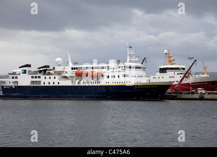 Der National Geographic Explorer festgemacht in Ushuaia, Argentinien Stockfoto