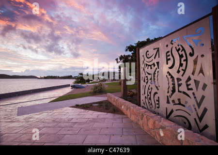 Victoria Parade Vorland in der Abenddämmerung. Thursday Island, Torres-Strait-Inseln, Queensland, Australien Stockfoto