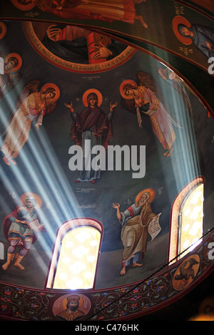 Orthodoxen Malerei mit Lichtstrahlen in einer Kirche in Kefalos Kos Griechenland Stockfoto