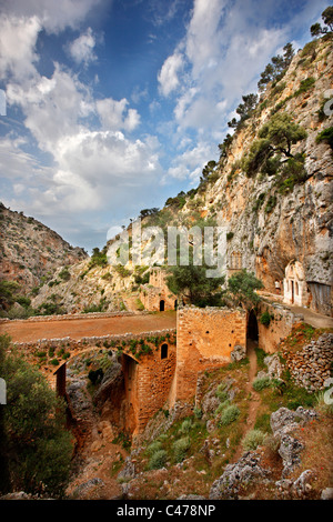 Das verlassene Katholikou-Kloster im Herzen der Avlaki Schlucht auf Akrotiri Halbinsel, Präfektur Chania, Kreta, Griechenland Stockfoto