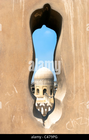 Anzeigen von Emir Mosque-Madrasa Sarghatmish von der Terrasse der Ibn Tulun Moschee - Kairo, Ägypten Stockfoto