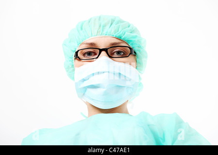 Porträt des weiblichen Arzt oder Krankenschwester in schützende Uniform auf weißem Hintergrund. Stockfoto