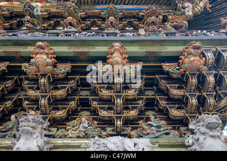 Detail der Yomei-Mo Tor am Tosho-gu Schrein, Nikko, Tochigi Präfektur, Japan. Stockfoto