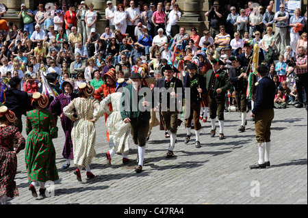 mittelalterliche Veranstaltung - Meistertrunk - mit Umzug und Tanz im berühmten alten Stadt Rothenburg Ob der Tauber, Bavaria, Germany Stockfoto