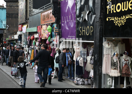 Camden High Street an einem Wochenende Stockfoto