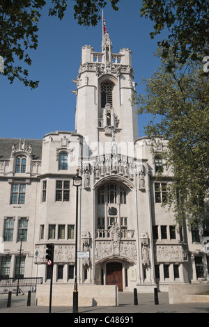 Der oberste Gerichtshof und der Gerichtsausschuß des geheimen Rates Gebäude, Parliament Square, Westminster, London, UK. Stockfoto