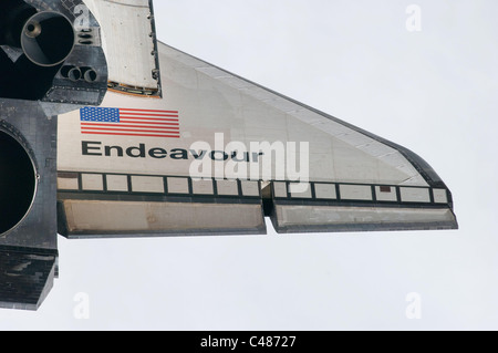 Endeavour Close Up dieses Bild von dem Space Shuttle Endeavour Steuerbordflügel wurde von der Expedition 27-Crew während einer Sur aufgenommen. Stockfoto