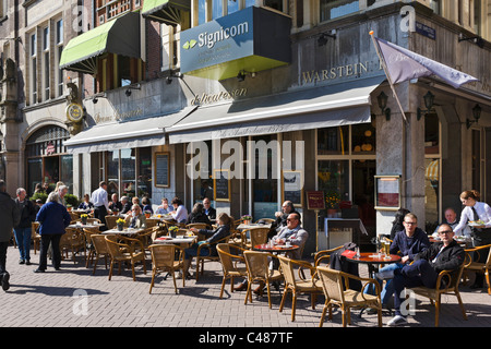 Straßencafé auf Rokin im Zentrum Stadt, Amsterdam, Niederlande Stockfoto